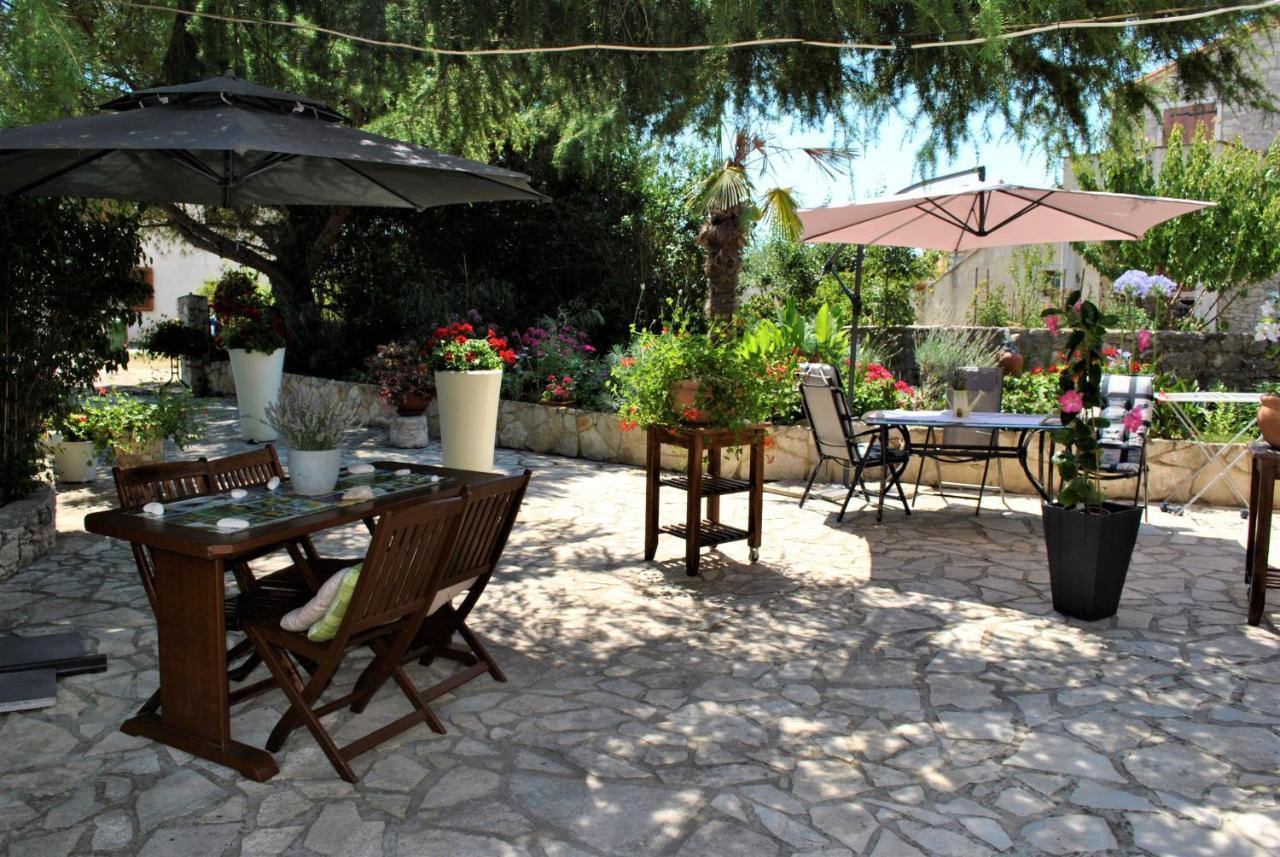 Apartment Pino Bale