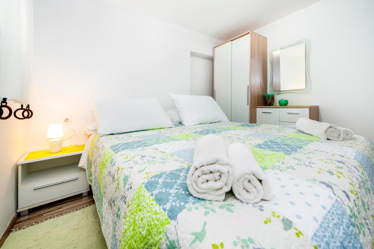 Apartment Pino *
